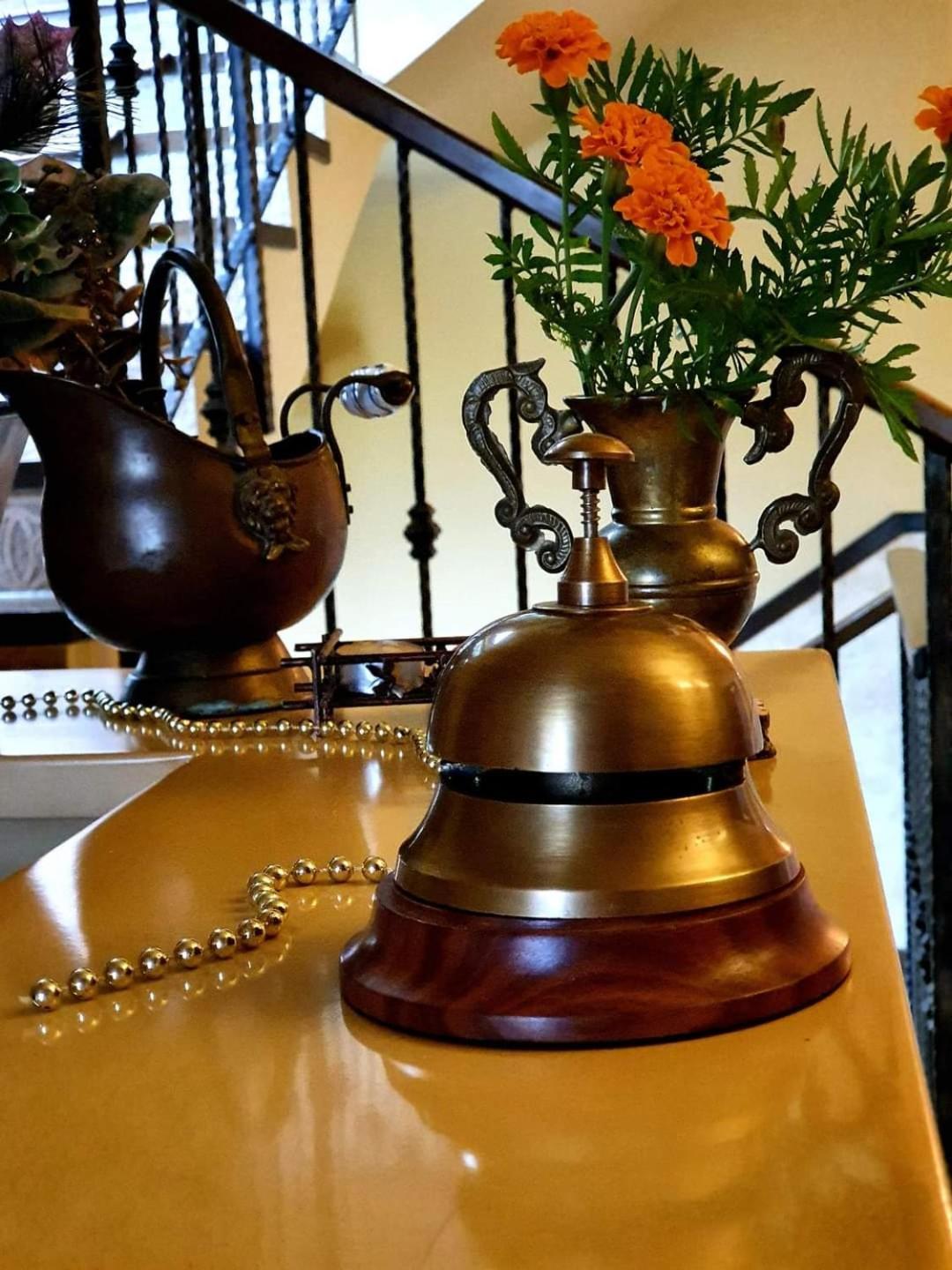 Pensiunea Casa Mircea & Restaurant Ieşelniţa Eksteriør bilde